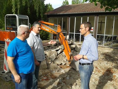 V.l.n.r.:Frank Zang (Vorsitzender SPD-Ortsvereins Queichheim), Michael Scheid (Stadtrat) und Dr. Maximilian Ingenthron